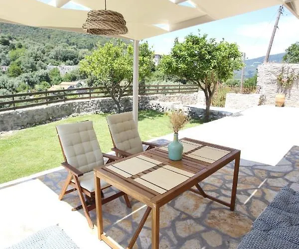 Alkea House 度假居 *